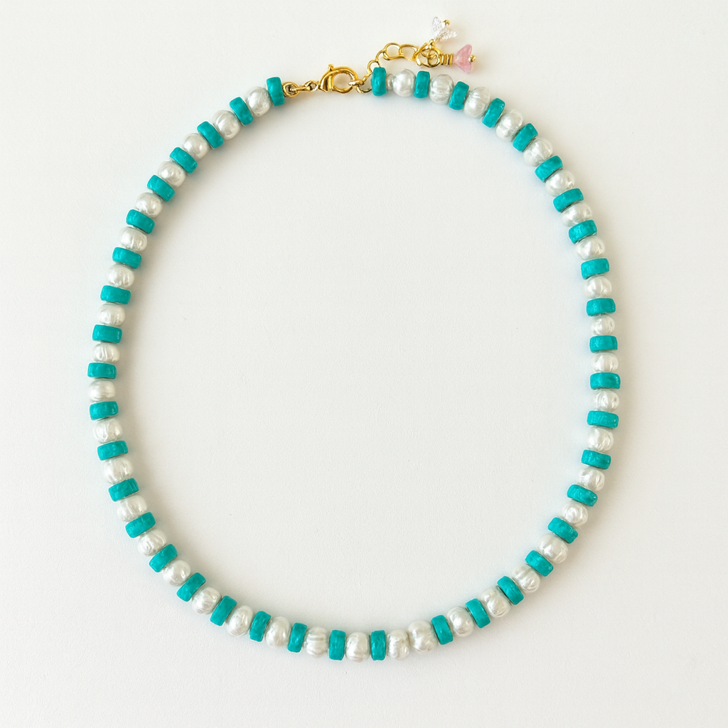 Howlite Turquoise and Fresh Water Pearls Necklace