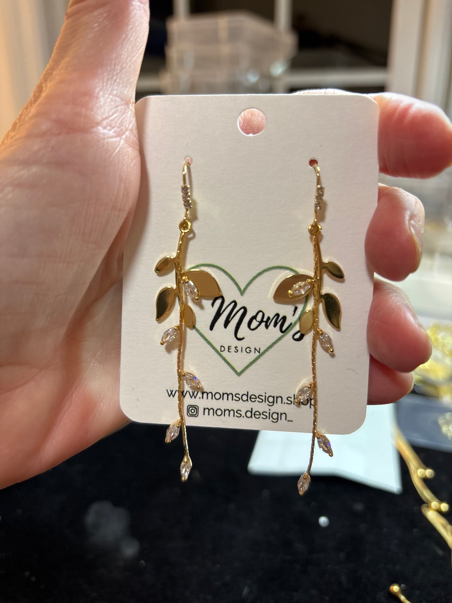 The Crystal Leaf Earring