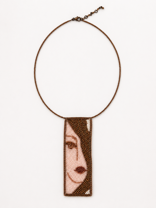 MUSE PORTRAIT NECKLACE