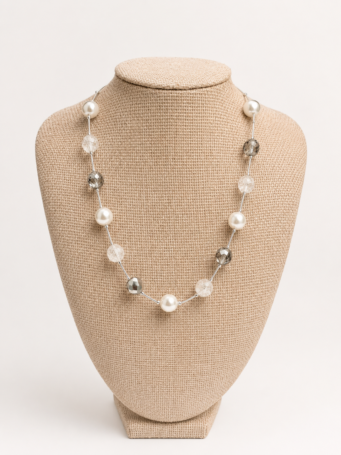 Pearls and Crystal Choker Necklace