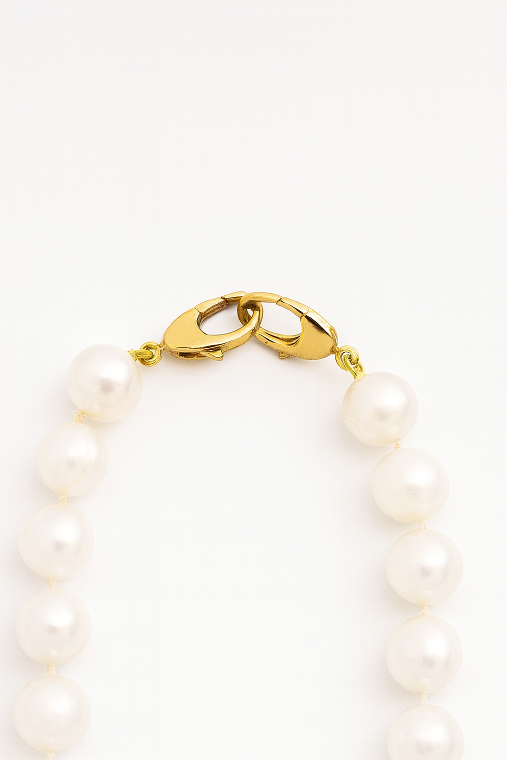 18" Pearl Necklace with 18KT Gold Plated Double Clasp