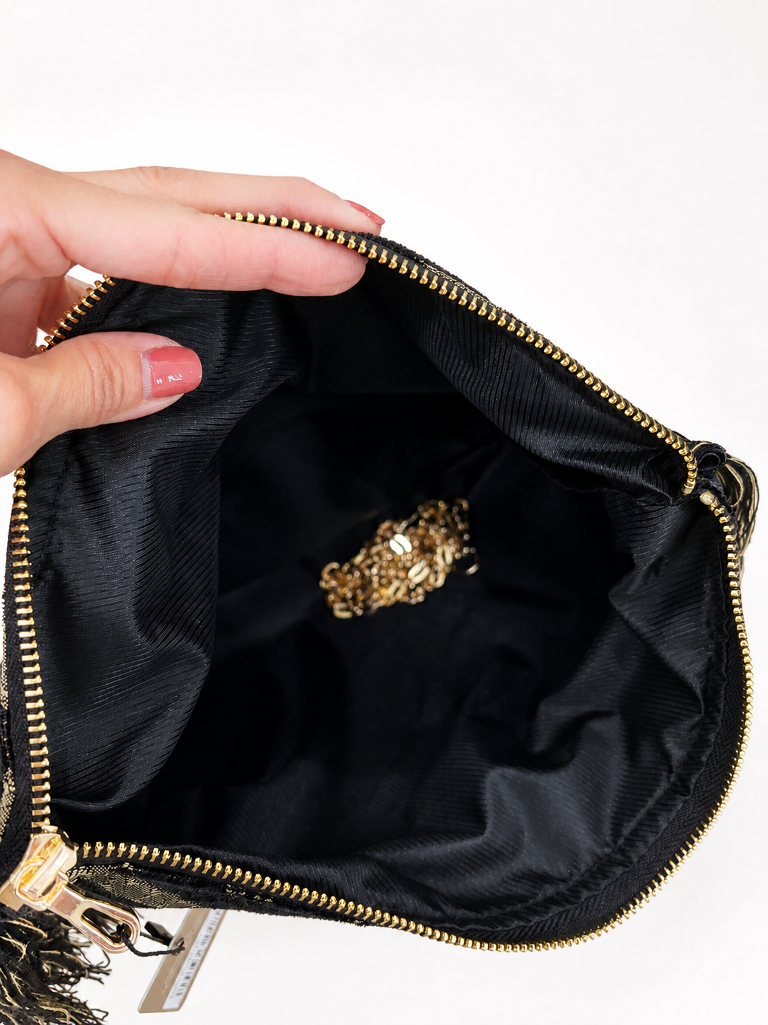 DALIDA TASSEL CLUTCH