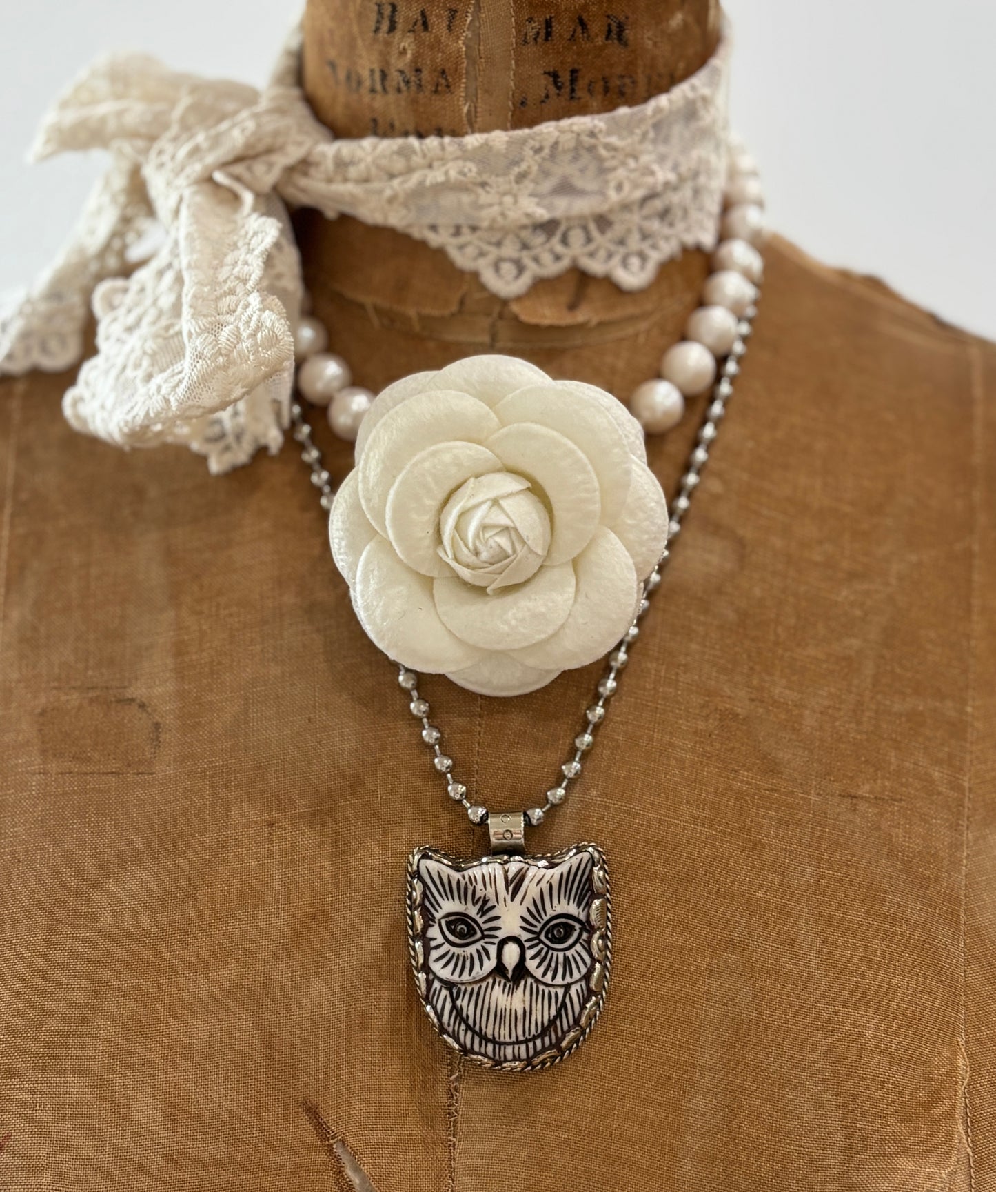 18" Pearl Necklace with 18KT Gold Plated Double Clasp